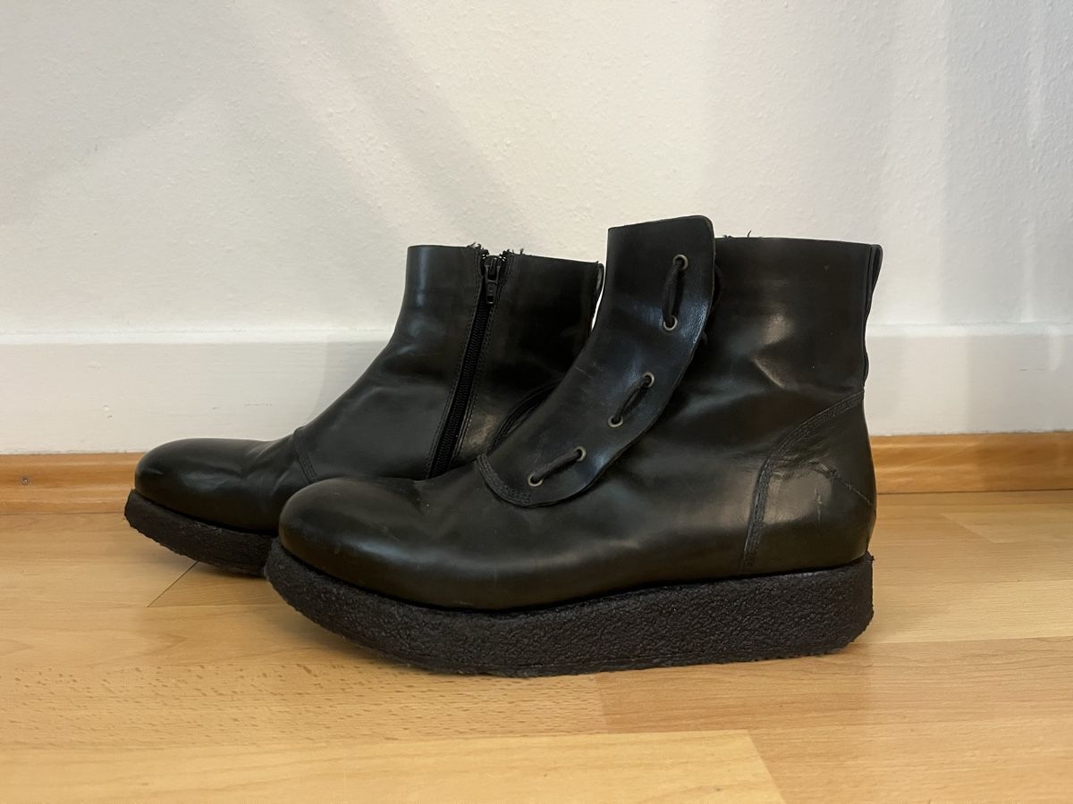 Herrenschuhe: Boots, ausgefallenes Design – Gebraucht aus Basel von kaf_q5j2