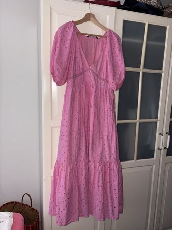 Zara Eyelet Midi Dress Pink Size M - Perfect Summer Find!