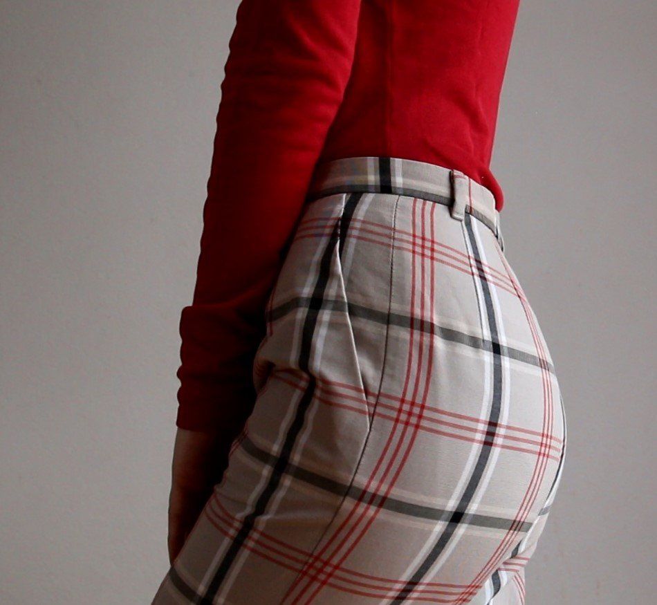 Max Mara Pantaloni: Karrierte Anzugshose Max Mara Gr.34 – Usato da Luzern venduto da Simona15 8
