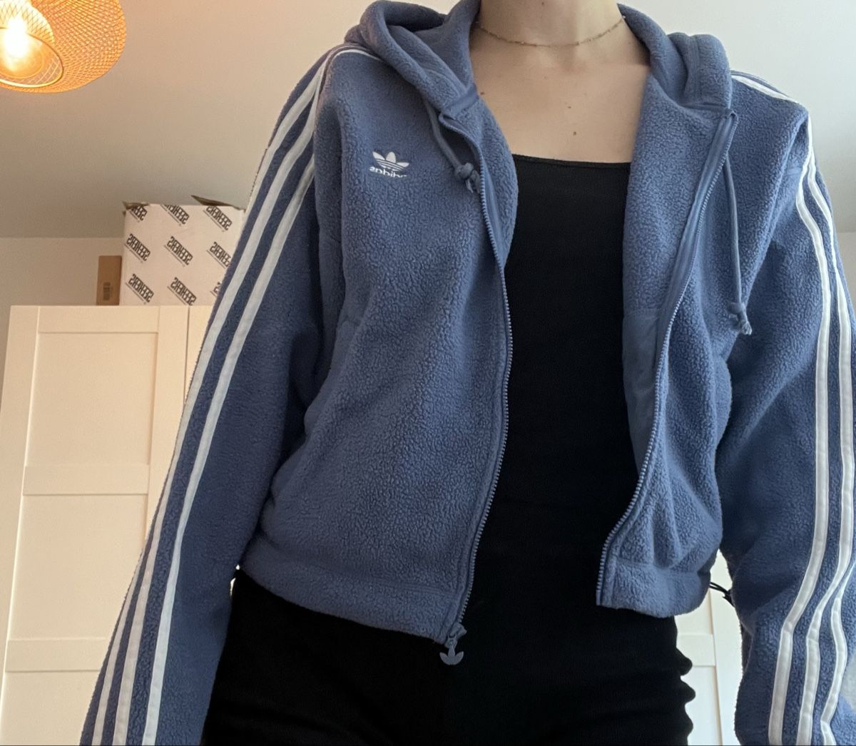 Adidas Giacche: adidas fleece jacke – Nuovo (secondo la descrizione) da Bern venduto da lea_wf9x