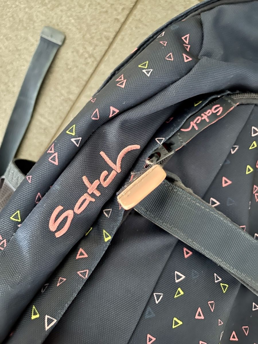 Satch Kindertaschen: Satch Schulrucksack dunkelblau, Mädchen, Primarklasse  – Gebraucht aus Cham von Palby 1