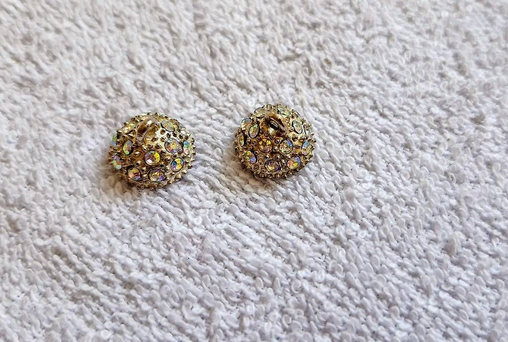 Anhänger: Magnetverschluss Strass 15x10mm versilbert – Gebraucht aus Wängi von jav_h2yq 1