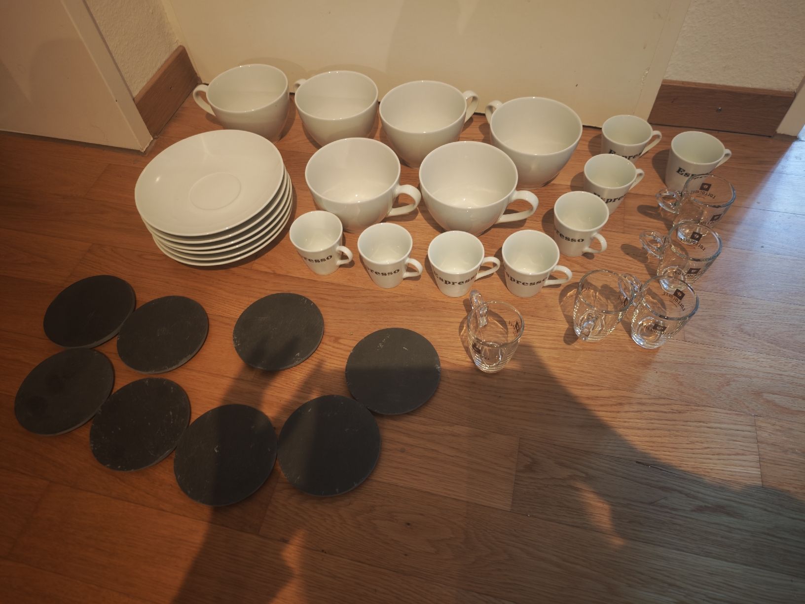 Geschirrsets: kaffeset Geschirr  – Gebraucht aus Bonstetten von lin_fy7n
