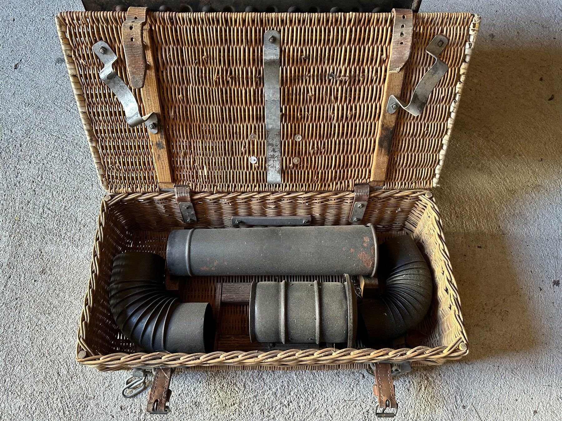 Radiatori: Chauffage militaire armée suisse de 1950 – Usato da Ste-Croix venduto da mjmg 1
