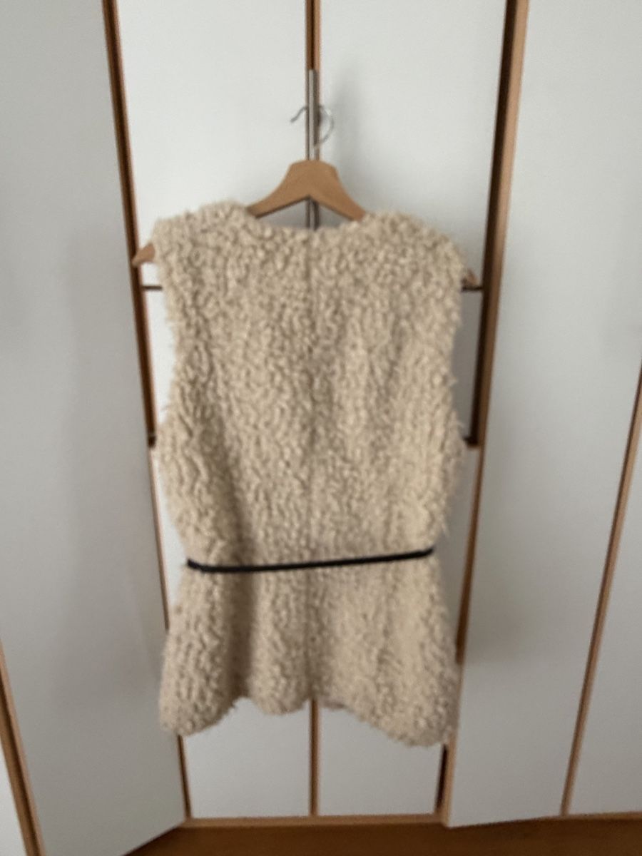 Gilets & Westen: Fellweste – Gebraucht aus Luzern von THINGS-11 2