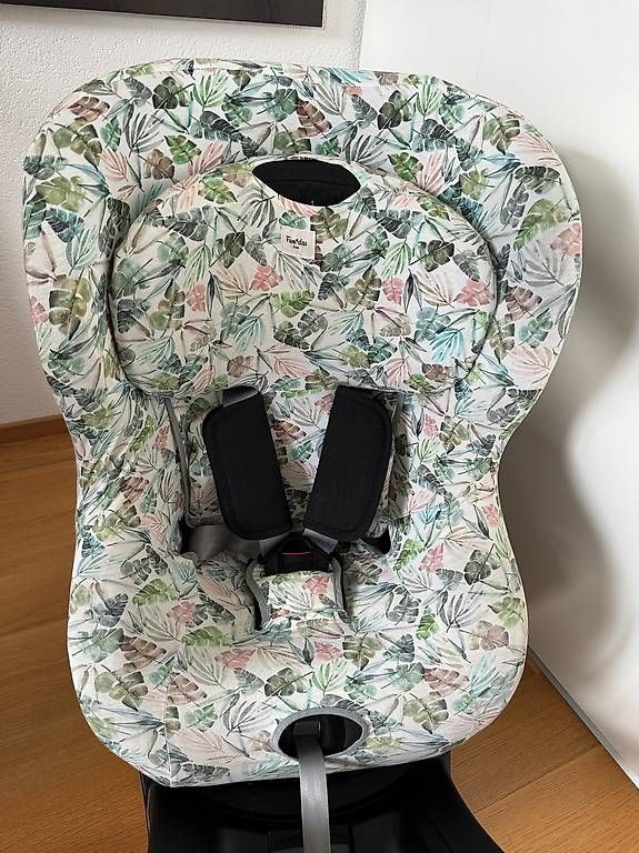 Seggiolini per auto: Britax Römer Swingfix i-Size  – Usato da Rorschacherberg venduto da Venuise 4