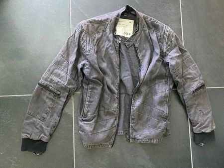 G-Star Jacke Grösse XL aber kleiner geschnitten