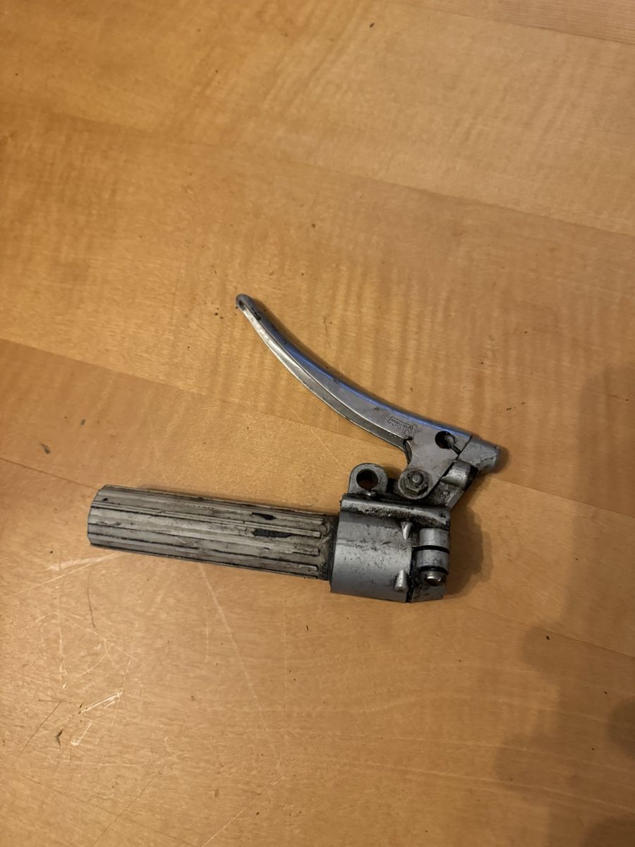 Magura Parti ricambio per ciclomotori: Mofa Magura Gasgriff – Usato da Dübendorf venduto da Sachs621 2
