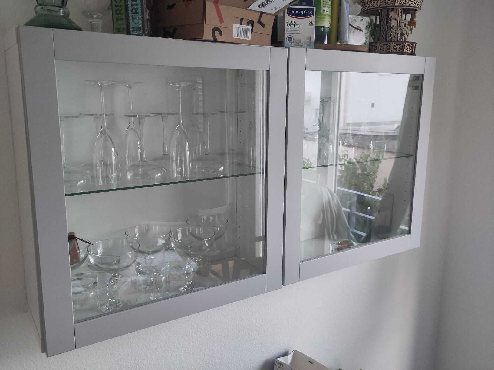 Ikea Regale: 2x Ikea Besta Vitrine – Gebraucht aus Münchenstein von Leo_Hofer 2