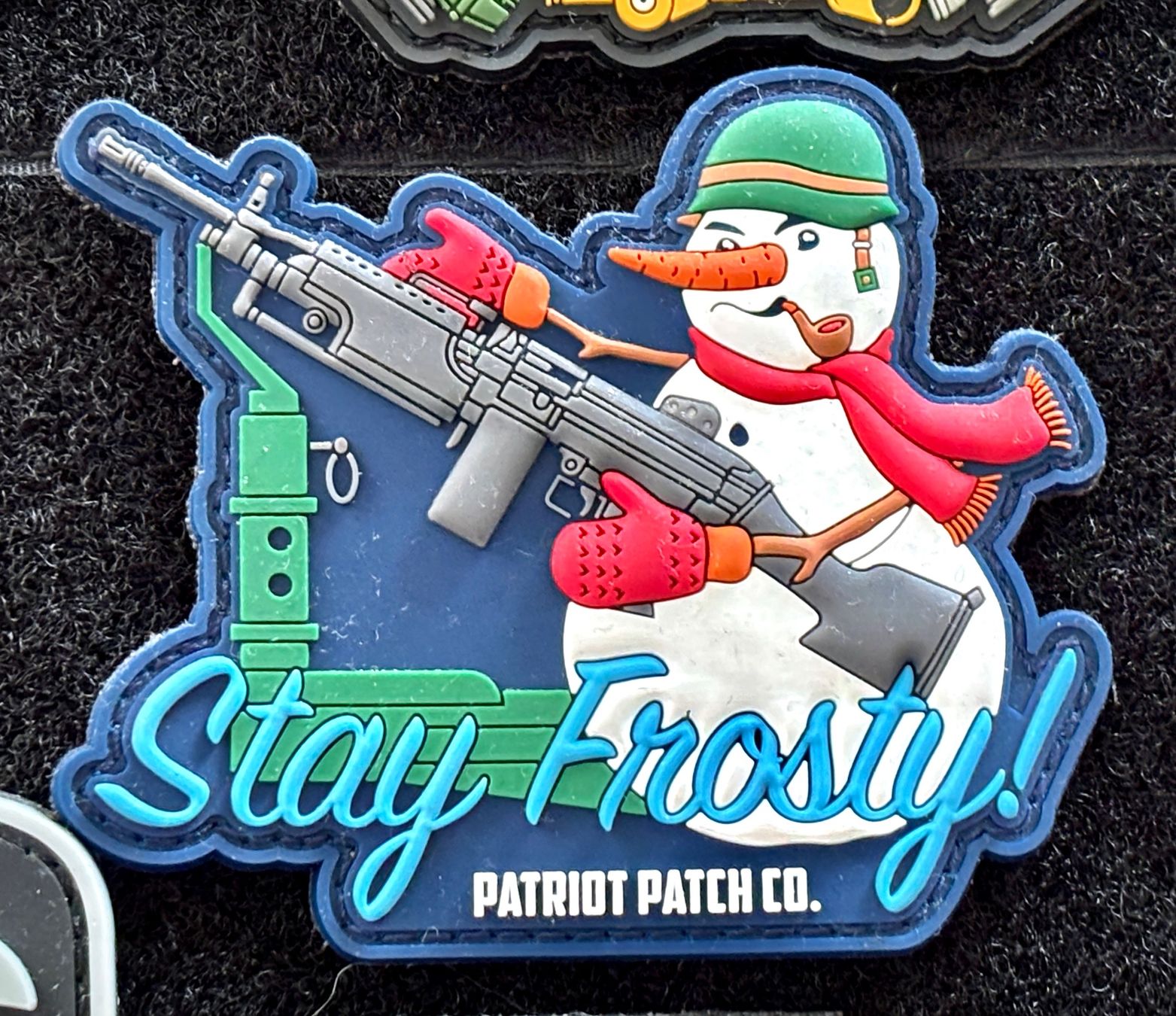 Placchette & Badge: Klett-Patch Stay Frosty, 9 x 8 cm – Nuovo (secondo la descrizione) da Frauenkappelen venduto da Doc_Snyder