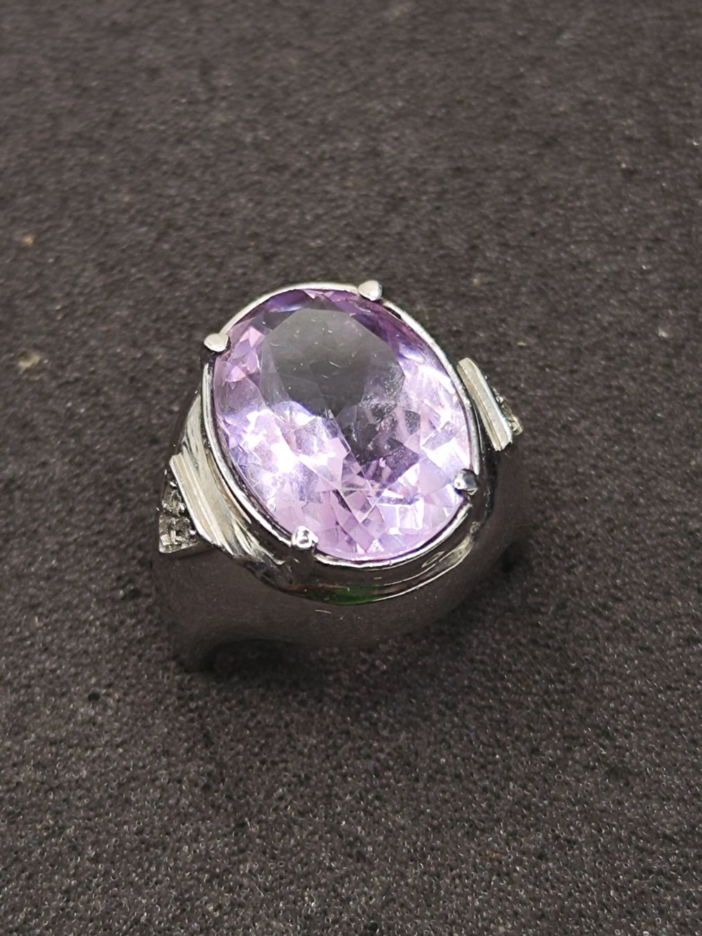 Bagues: Vintage versilberte Ring Stahl schmuckstein Top – D'occasion à Steffisburg par mat_8s7d