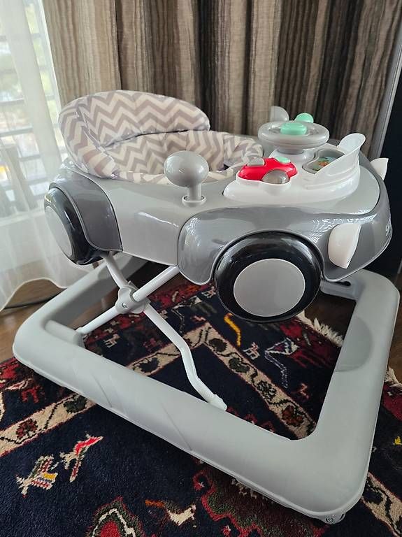 Véhicules pour enfants: Babylauflernhilfe Auto "Shelby" – D'occasion à Kilchberg ZH par gin_5hvr 1