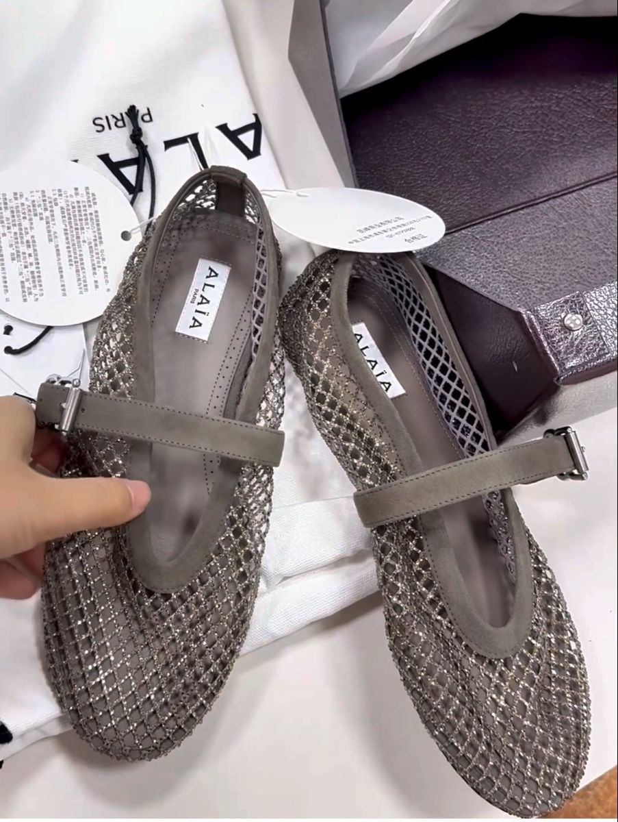 Chaussures femmes: Ballerinas Netz Strass grau Groesse 38 – Neuf (Voir description) à Chur par Madeys