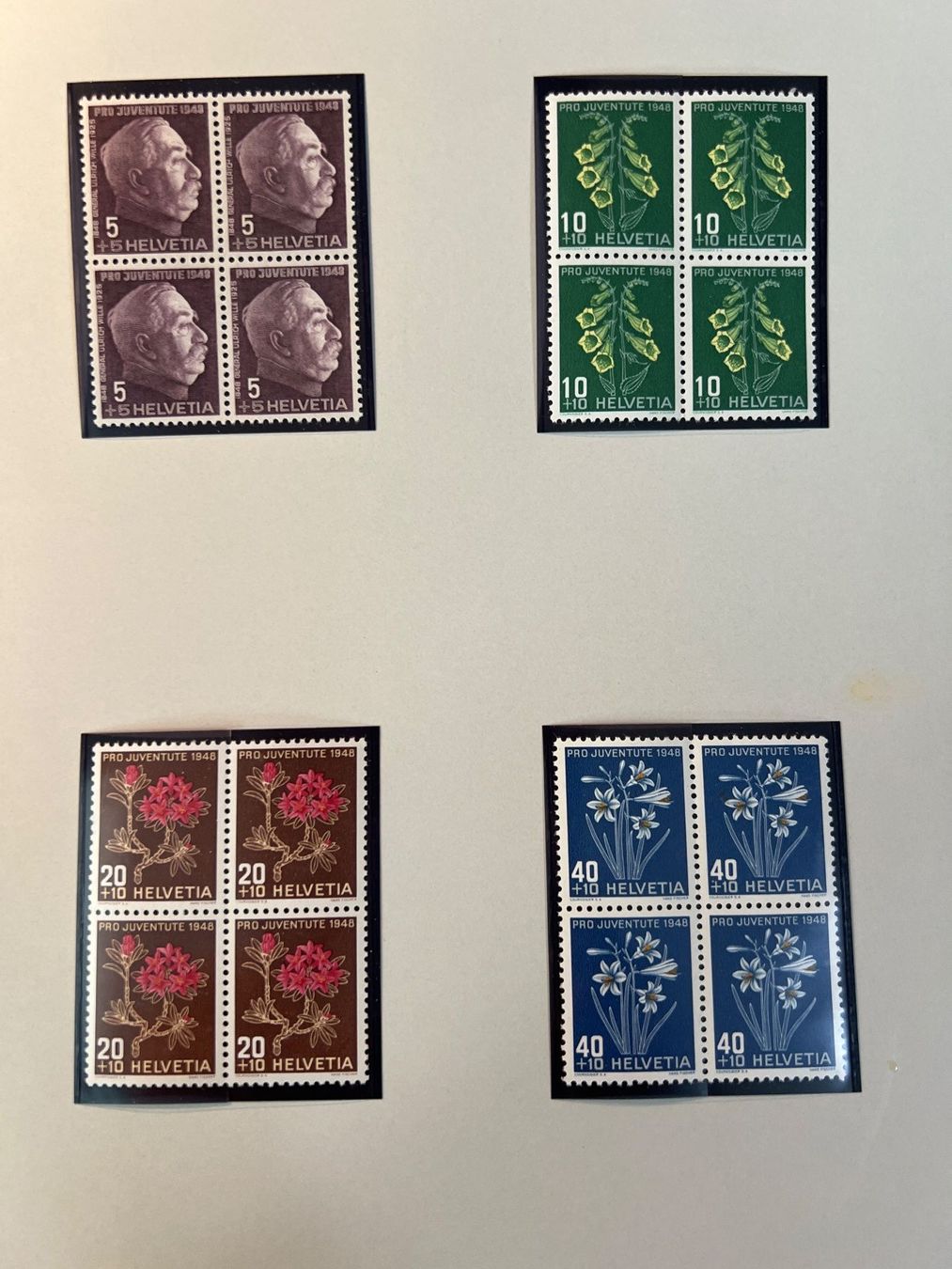Tutti i francobolli: Pro Juventute, 1939 bis 1948, Vierblock, postfrisch – Usato da Oberhasli venduto da Sicurezza 9