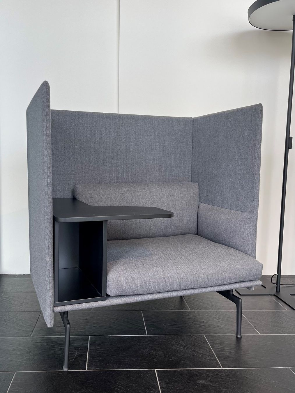 Muuto Fauteuils: Muuto Outline Highback Work – Neuf (Voir description) à Zürich par HST253