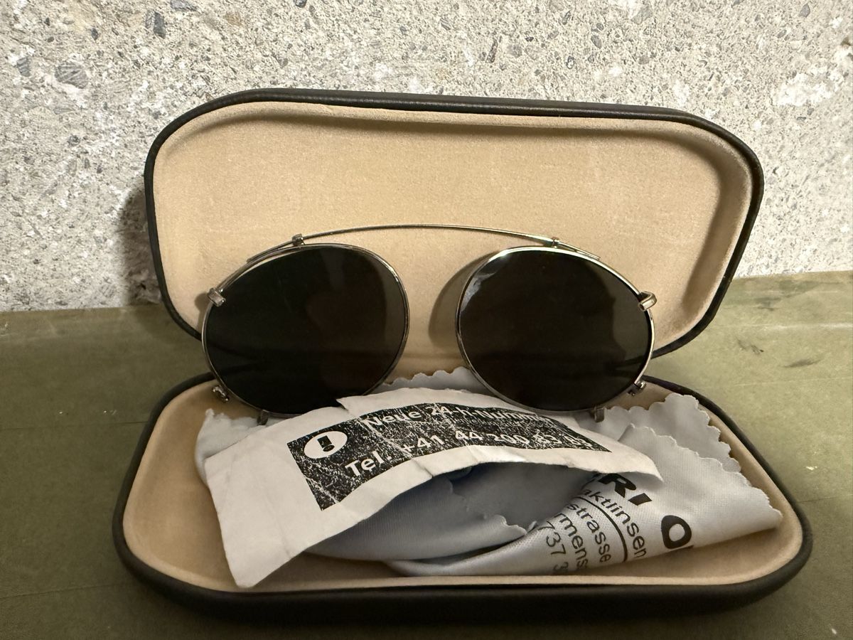 Occhiali & Lenti: Clip-On Sonnenbrille – Usato da Birmenstorf AG venduto da Pat_roll. 2