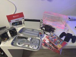 Nintendo Switch OLED Neu mit Zubehoer