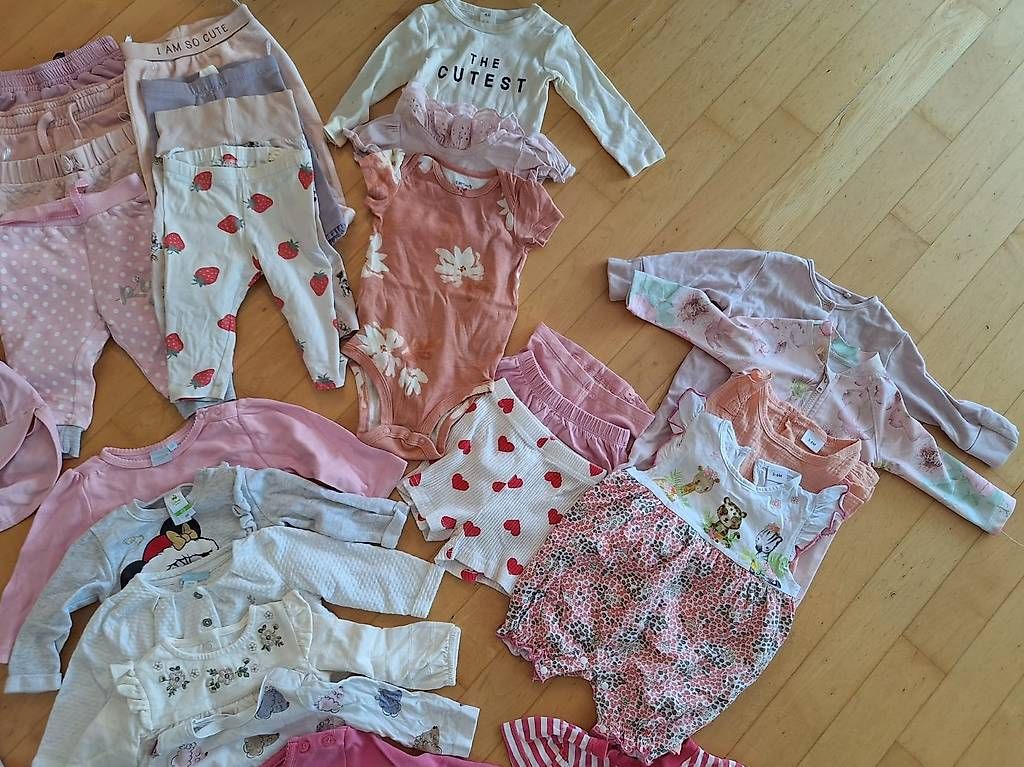 Lotti & Set di vestiti: Babykleider - Mädchen - Grösse 68 – Usato da Niederteufen venduto da MCVetsch 3