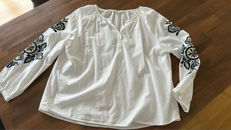 Musy Muse Bluse mit Stickerei, Grösse M/L