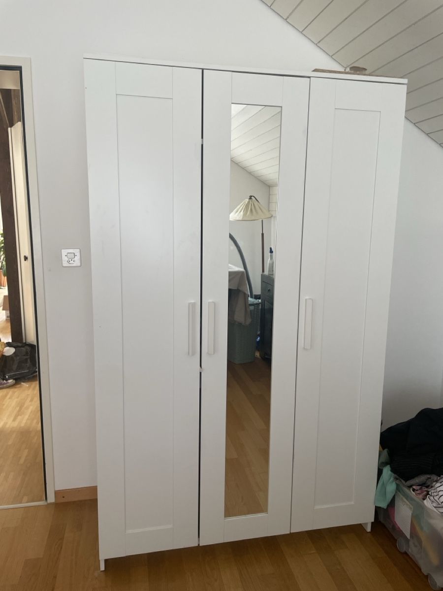 Ikea Armadi: IKEA Schrank Brimnes – Usato da Wittenbach venduto da Habbis