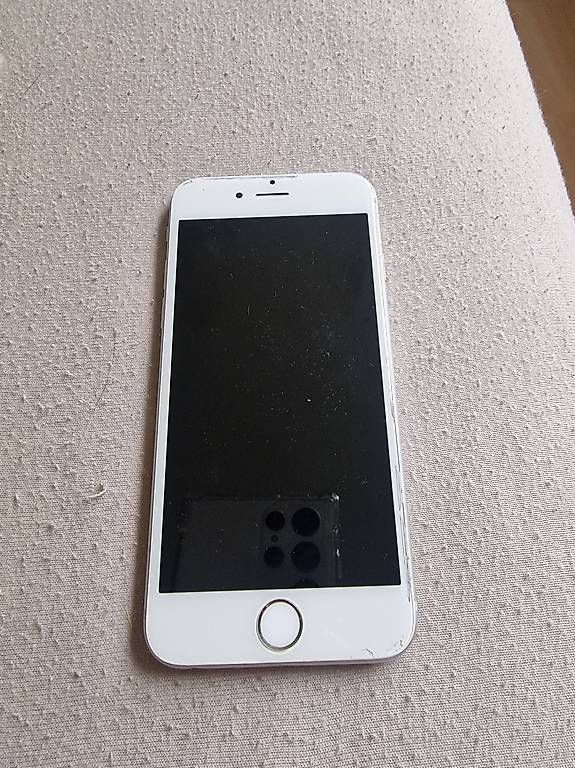 Telefoni cellulari / Smartphones: I Phone 6s – Usato da Chur venduto da subaru361 1