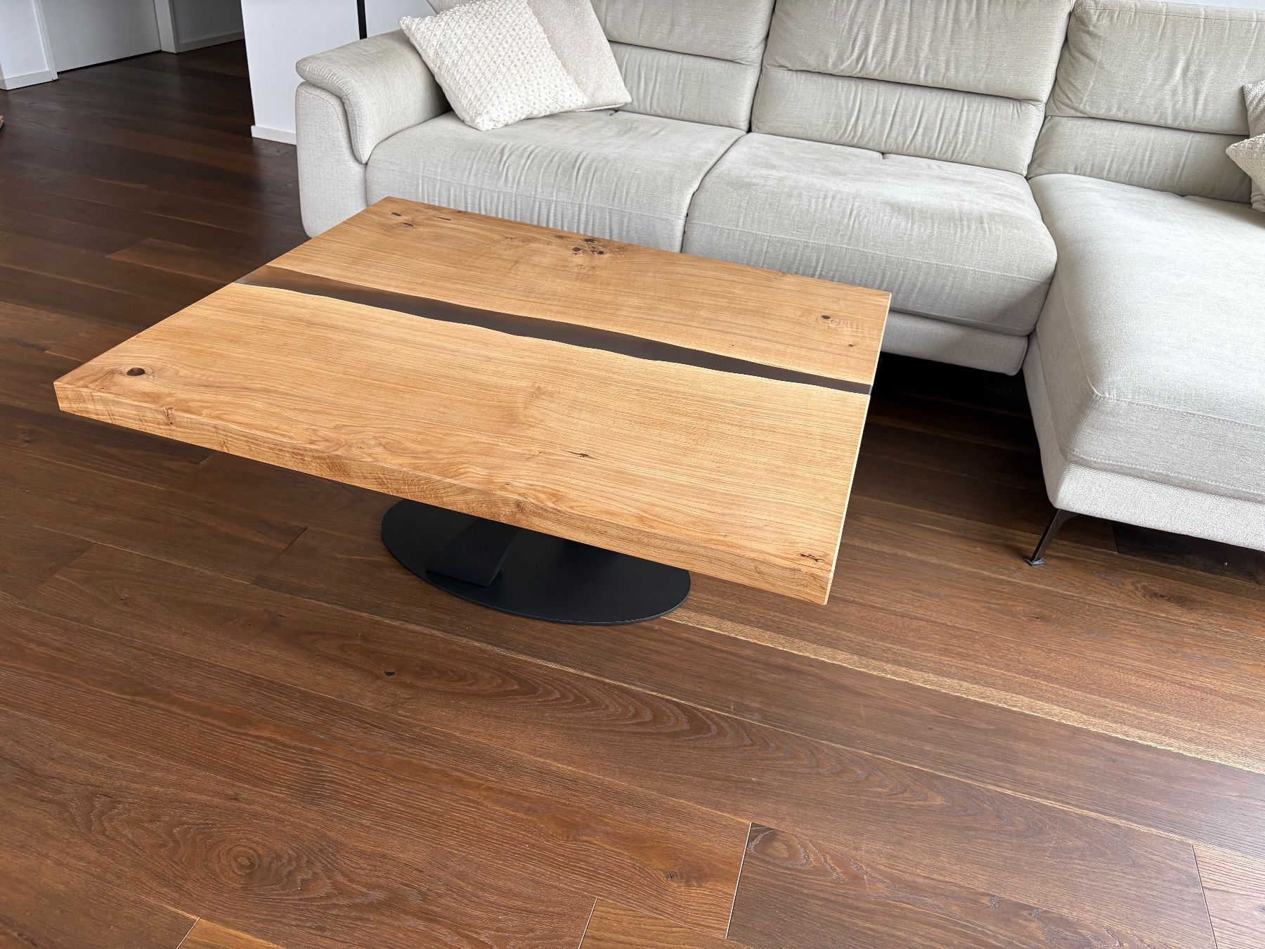 Tavoli: Couchtisch / Epoxidharz Tisch / Rivertable / Salontisch – Nuovo (secondo la descrizione) da Grellingen venduto da fablo_design 9