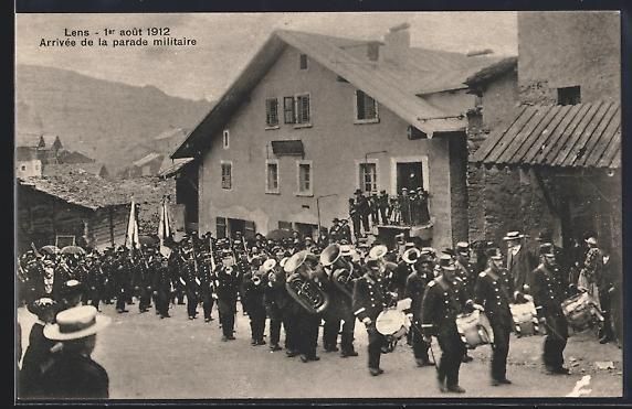 Ansichtskarten: Lens, 1er août 1912, Arrivée de a para – Gebraucht aus Berlin von bartko-reher