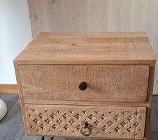 Nachttisch Holz, 2 Schubladen,  tadelloser Zustand
