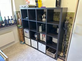 IKEA KALLAX 4×4 Regal schwarz – 147 × 147 cm