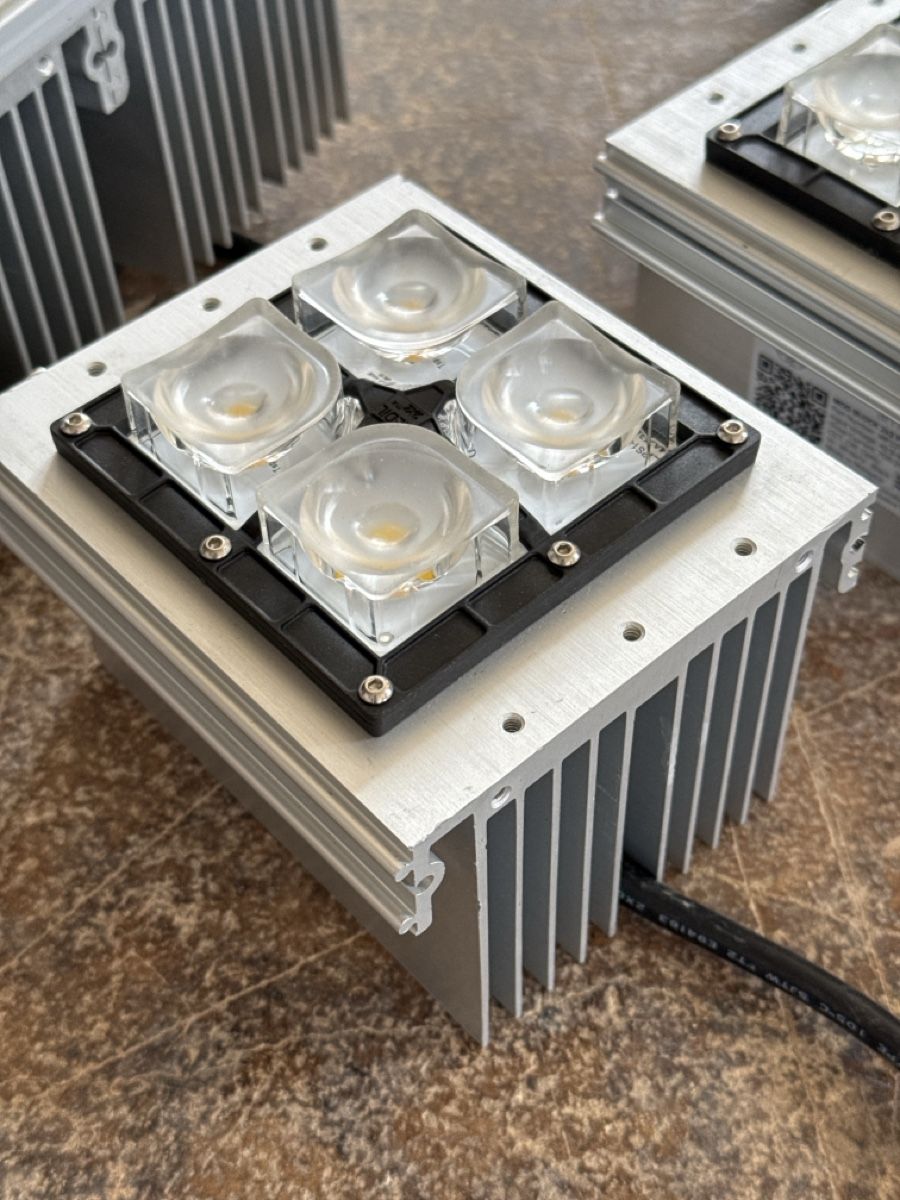 Lampade: LED Strahler Opulent – Usato da Zürich venduto da Sapsara 1