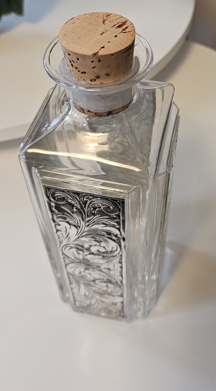 Caraffe: Karaffe mit Sterling Silber Deko – Usato da Laufen venduto da noosfer 2
