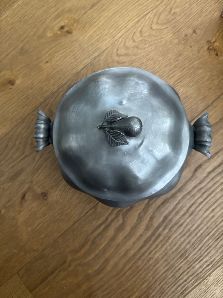 Alle Dekorationen: Pewter pot with lid, apple shape, serving dish, vintage – Gebraucht aus Kilchberg ZH von gia_28mq 1