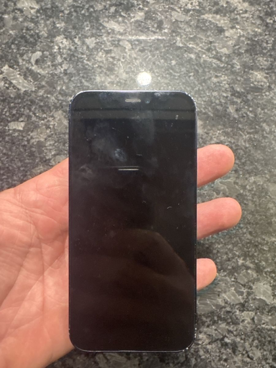 Apple Telefoni cellulari / Smartphones: iPhone 12 mini schwarz – Usato da Triengen venduto da Haf21 1