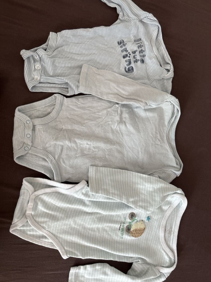Kleiderpakete & -sets: 3 verschiedene bodys – Gebraucht aus Zürich von gab_6ycj