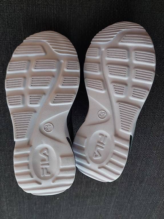 Scarpe per ragazzi: Baskets Fila - taille 27 - neuves – Usato da Chavannes-de-Bogis venduto da mag_hc8z 1