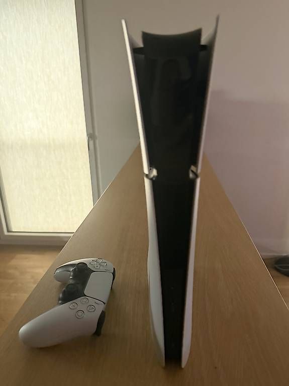 Konsolen: PlayStation 5 Slim Digital Edition inkl. Controller & Kabel – Gebraucht aus Lüchingen von cba_5ywl 1