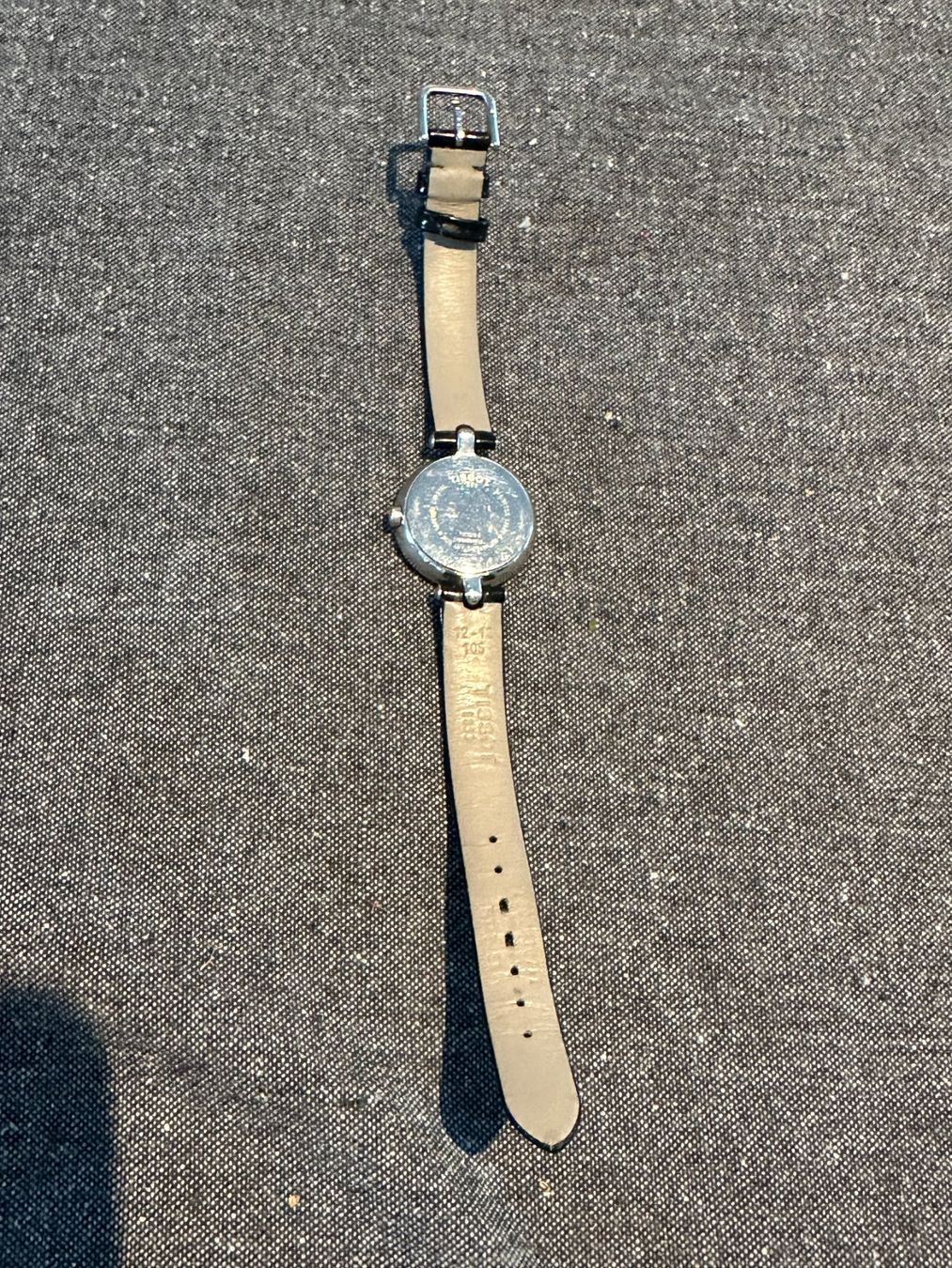 Tissot Orologi: Tissot Damenuhr – Usato da Port venduto da JulieMy 1