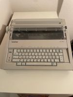 Schreibmaschine Brother
