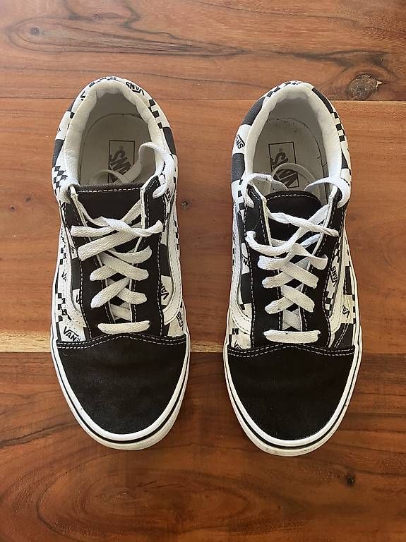 Vans Herrenschuhe: Vans Schuhe – Gebraucht aus Winterthur von horvath09