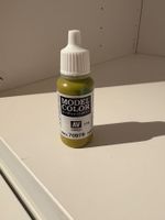 VALLEJO MODEL COLOR 70978 DARK YELLOW