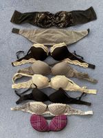 8 Stück BH's: Bügel-BH, Bandeau-BH und andere ca. 80 - 85 B