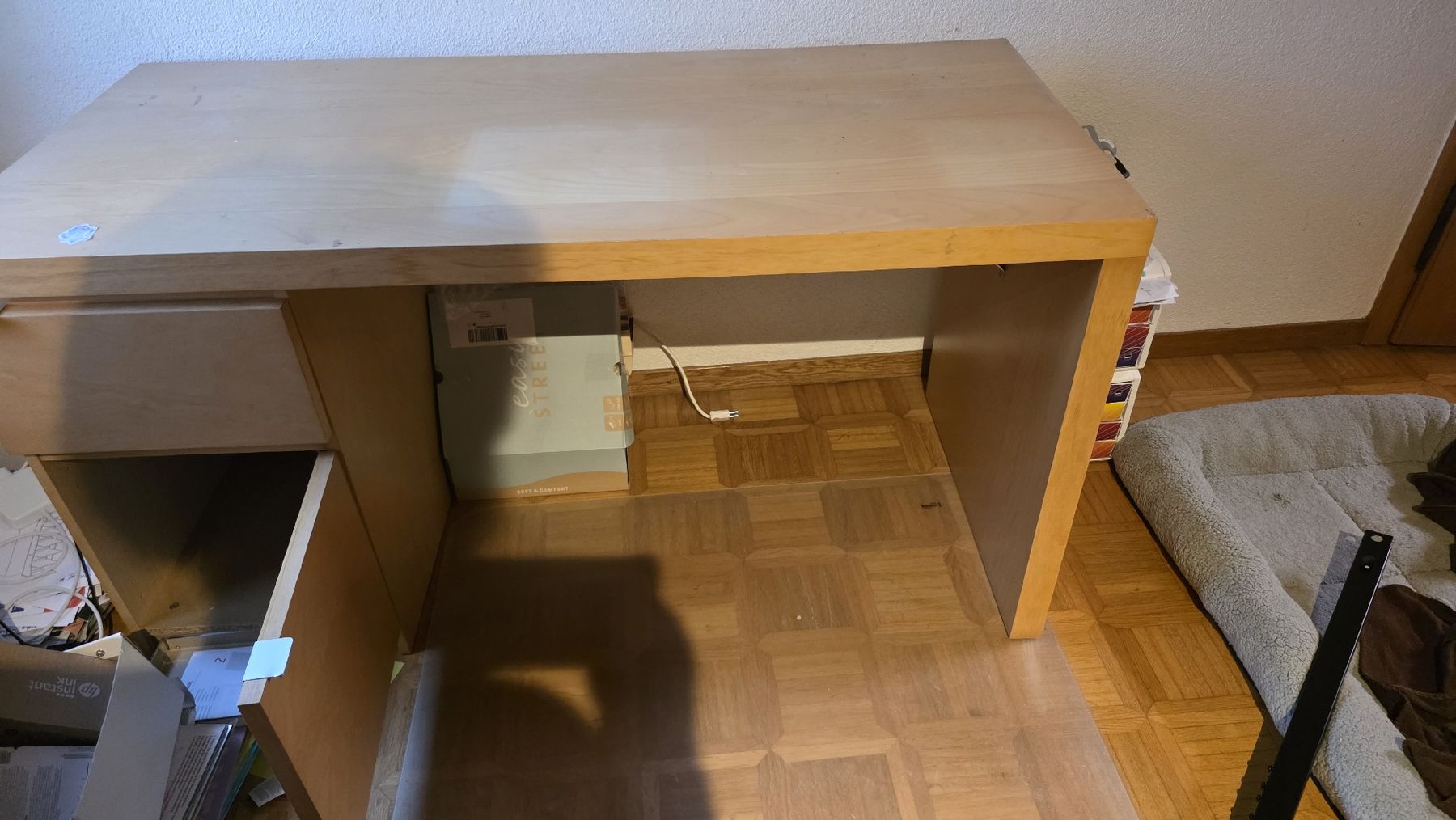 Scrivanie: Schreibtisch – Usato da Rapperswil BE venduto da Pooh13