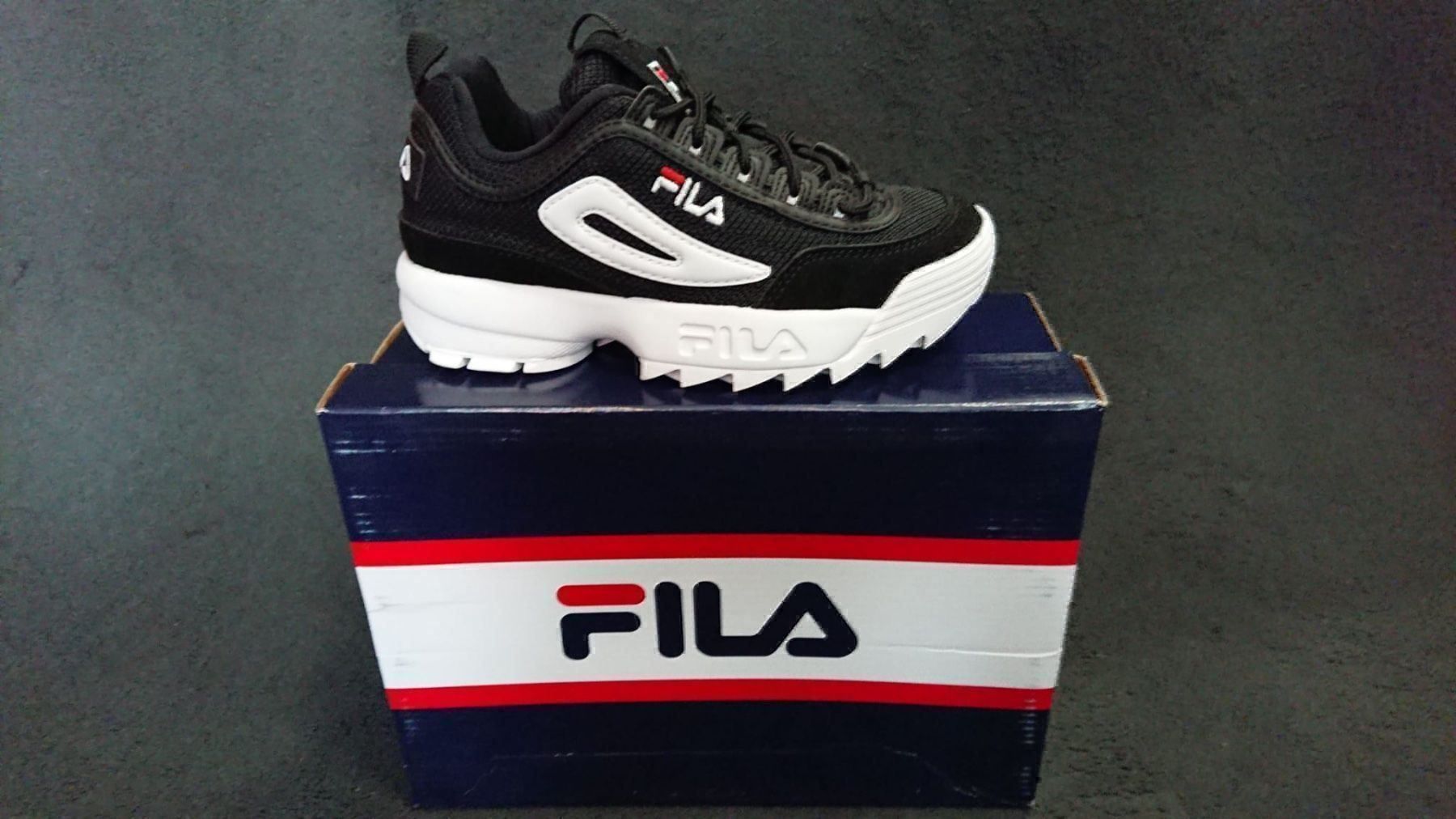 Fila Damenschuhe: FILA DISTRUPTOR MESH LOW BLACK     Gr. 37 – Neu und originalverpackt aus Zürich von LIQUIDATOR.CP
