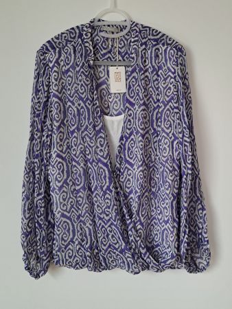 Nile Bluse Wickeloptik Gr. XL   Lila-Weiss   Neu