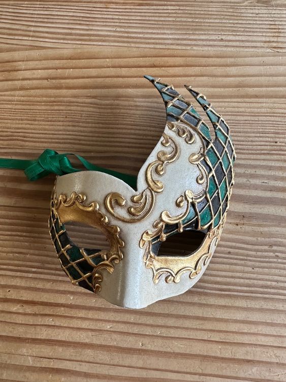 Venezianische Maske Mit Diamanten – Gold, 16 X 9 X 11 Cm, Für Karneval & Partys