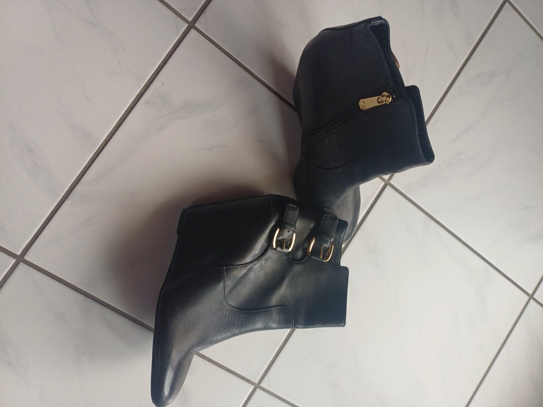 Guess Scarpe da donna: Guess Stiefeletten Schuhe – Nuovo (secondo la descrizione) da Kleinbösingen venduto da Walle70 2