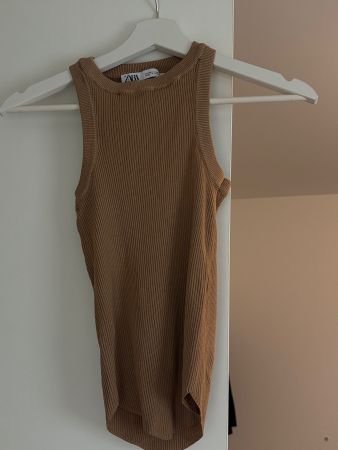 Zara Tanktop hellbraun – Grösse XS