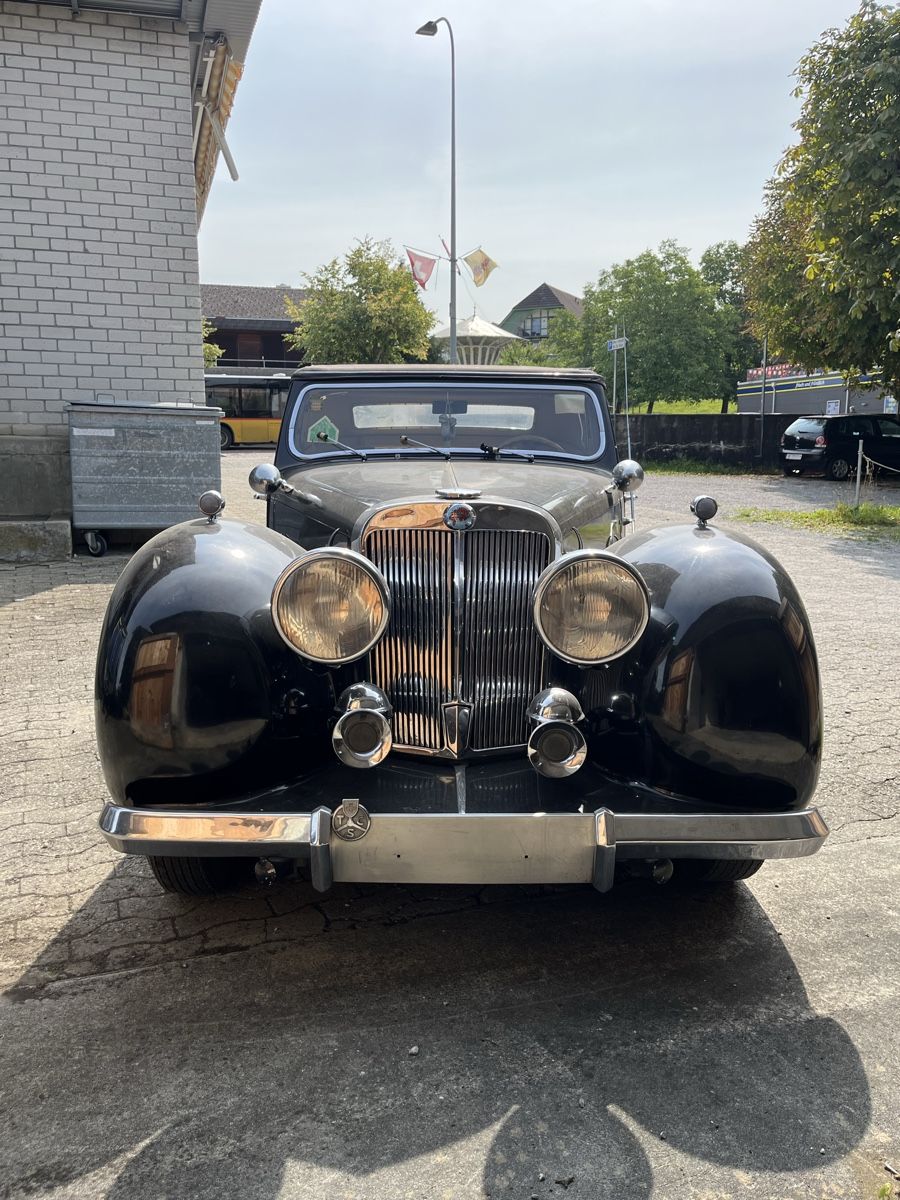 Triumph Automobili: Triumph 2.0 Roadster 1949 – Usato da Schnottwil venduto da Clevor351 1
