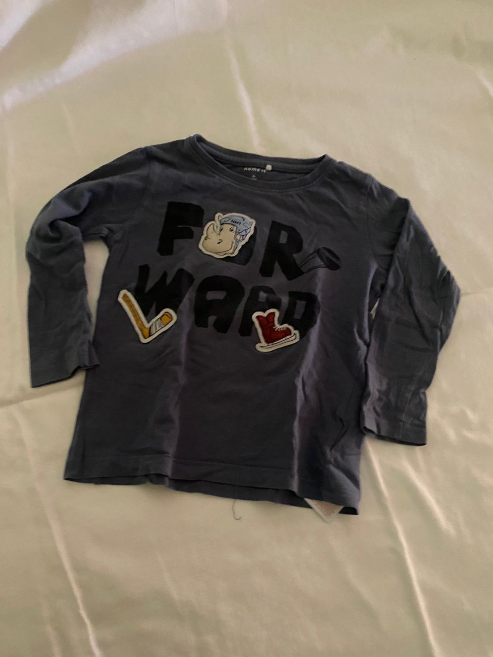 Name It Camicie, T-shirt & Polo: leichtes langarm Shirt Grösse 104 – Usato da Allenwinden venduto da Obalu 1