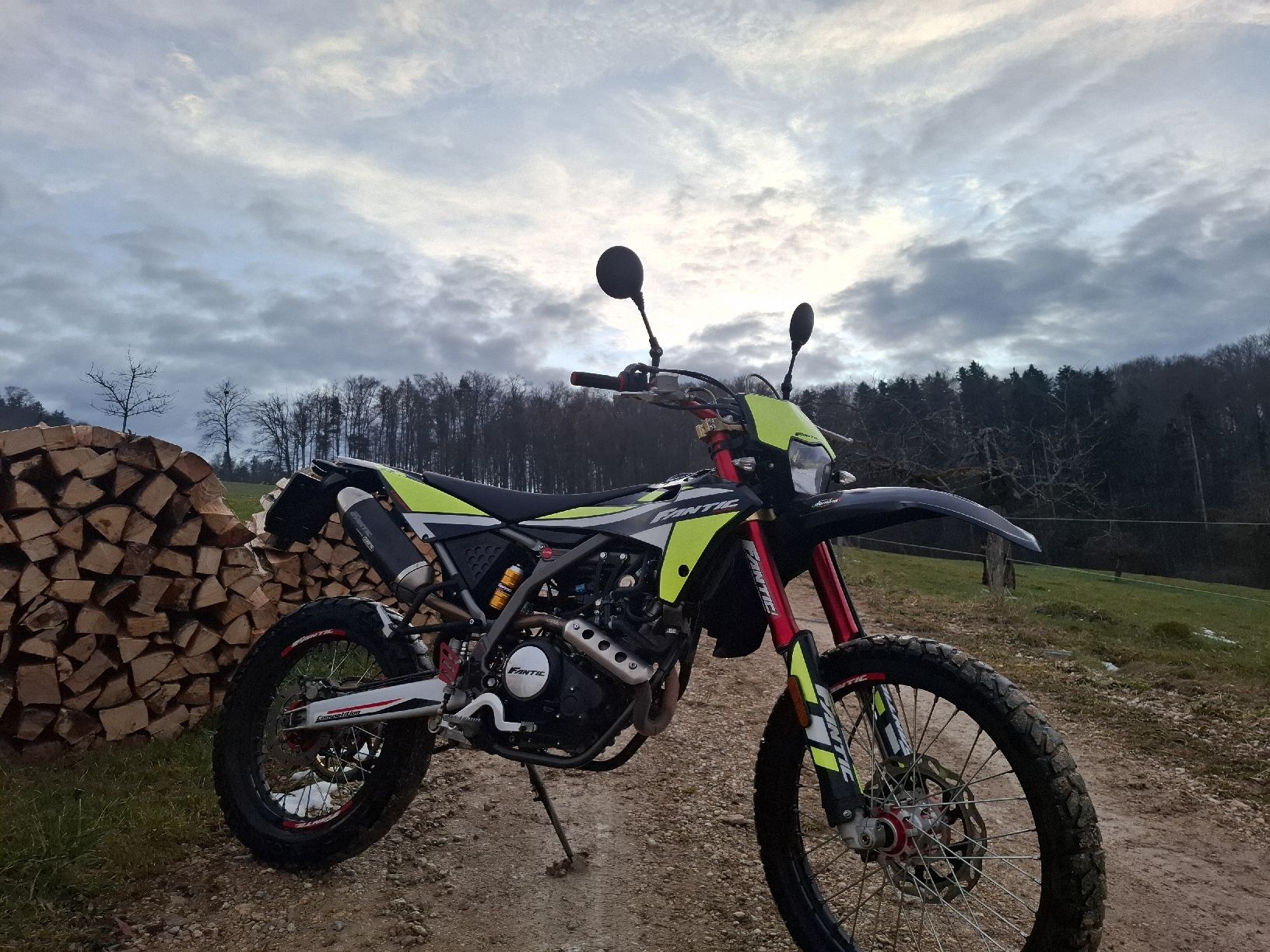 Fantic Enduro: Fantic Enduro XEF 125 – Gebraucht aus Ziefen von RogerFankhauser